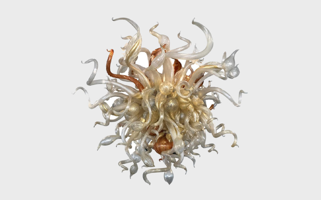 DALE-CHIHULY--BLOWN-GLASS-CHANDELIER DALE CHIHULY: BLOWN GLASS CHANDELIER